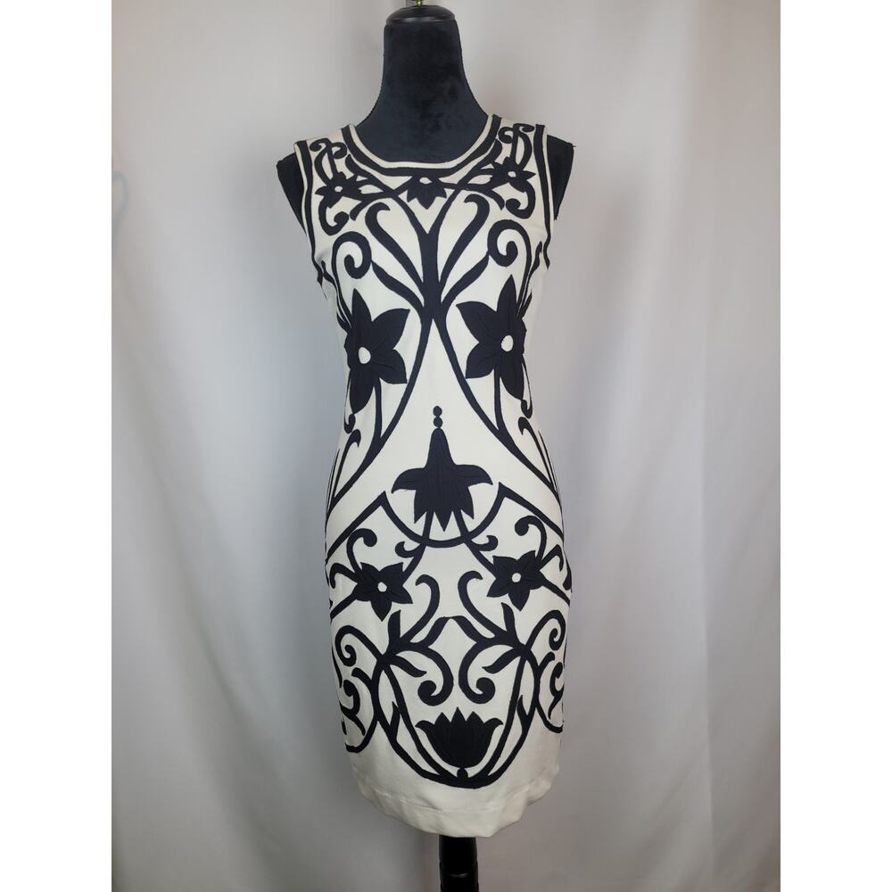 Juicy Couture Printed Flower Applique Body Con Dress Black & White Sz 4 NEW